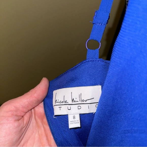 Nichole Miller fully lined , spaghetti strap crepe belted jumpsuit NWT size 8 - Picture 4 of 9